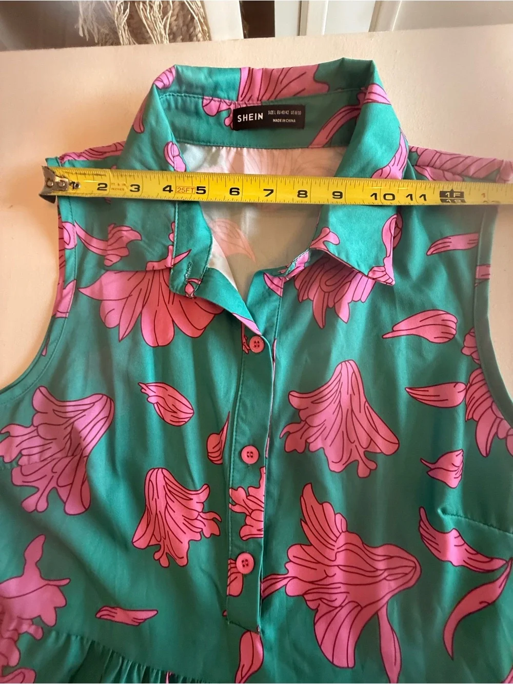 Woman's SHEIN Green Sleeveless Dress with Pink Floral Print large